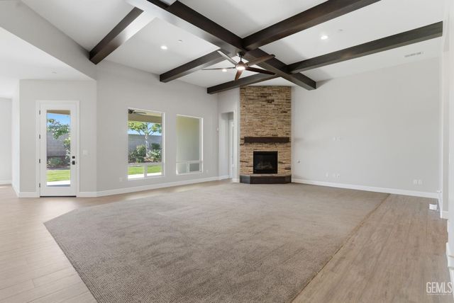 13529 Stonethwaite Lane, Bakersfield, CA 93311