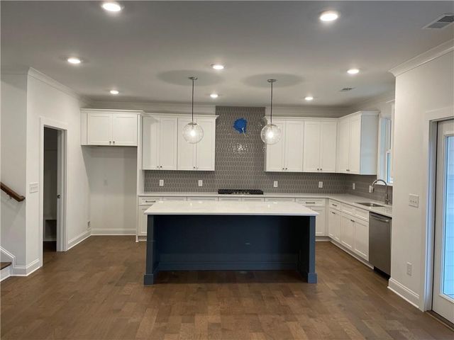 1760 Brown Circle, Marietta, GA 30066