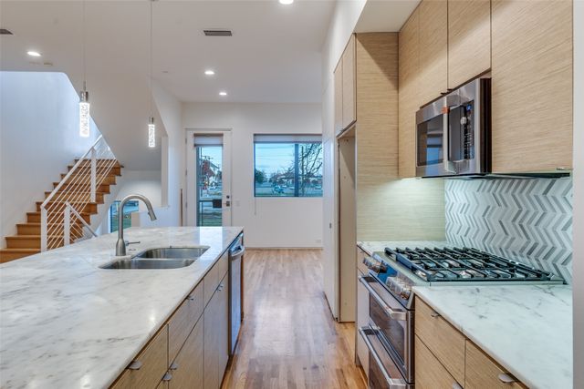 1505 N Haskell Avenue 3, Dallas, TX 75204