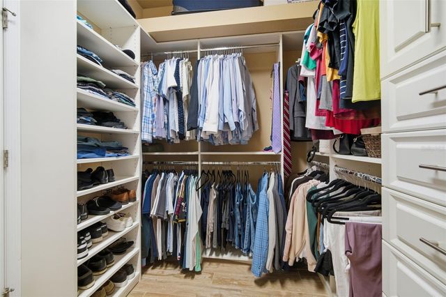 31520 HOLCOMB PASS, Wesley Chapel, FL 33543