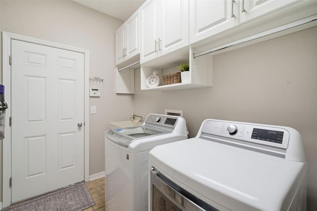 31520 HOLCOMB PASS, Wesley Chapel, FL 33543