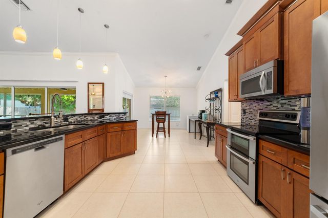 6012 Bamboo Drive, Fort Pierce, FL 34982