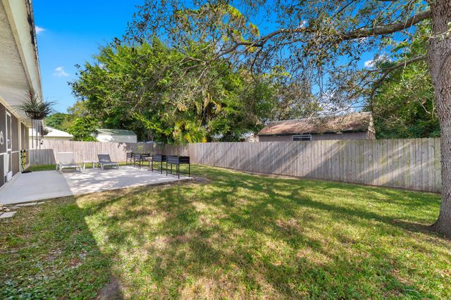 6012 Bamboo Drive, Fort Pierce, FL 34982