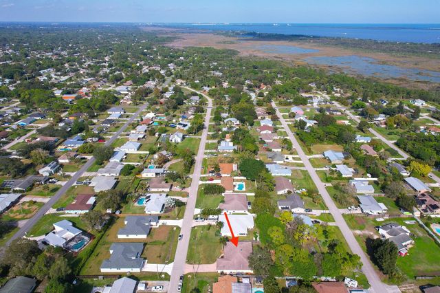 6012 Bamboo Drive, Fort Pierce, FL 34982