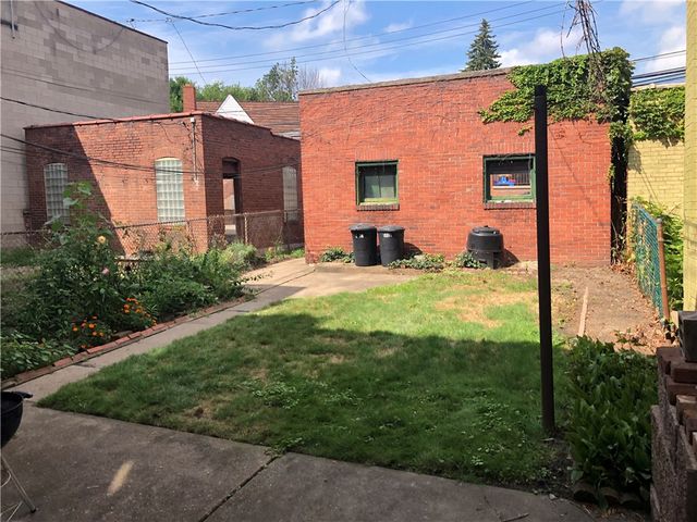 5127 Liberty Avenue 2, Bloomfield, PA 15224