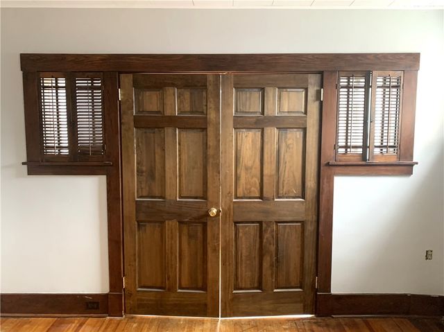 5127 Liberty Avenue 2, Bloomfield, PA 15224