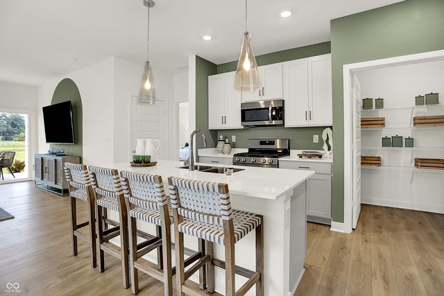 5321 Foxley Park Lane, Avon, IN 46123