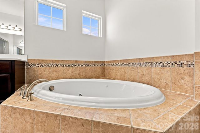 593 Harrison Drive NW, Concord, NC 28027