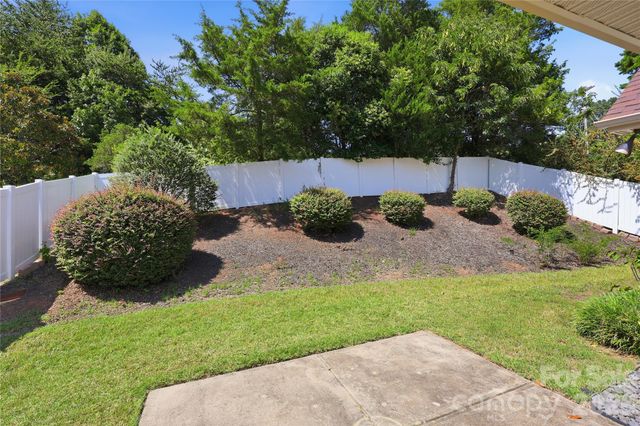 593 Harrison Drive NW, Concord, NC 28027