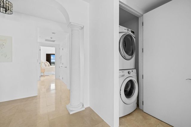 2401 N Ocean Boulevard 702, Fort Lauderdale, FL 33305