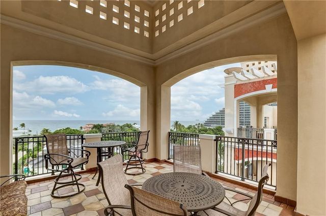 2401 N Ocean Boulevard 702, Fort Lauderdale, FL 33305