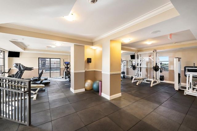 2401 N Ocean Boulevard 702, Fort Lauderdale, FL 33305