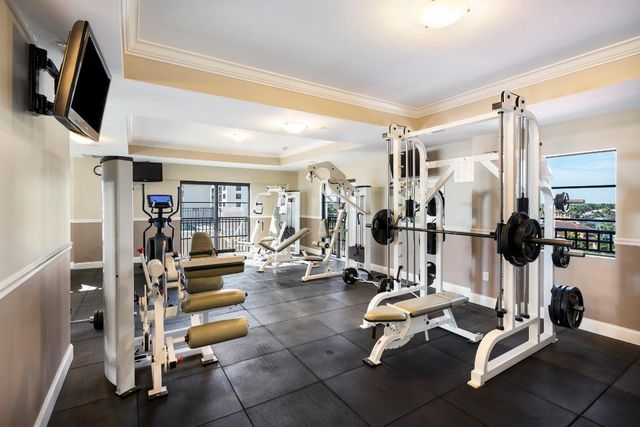 2401 N Ocean Boulevard 702, Fort Lauderdale, FL 33305