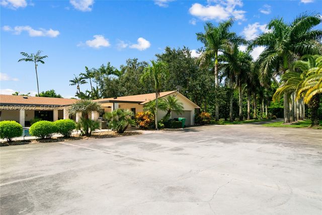 26145 SW 194th Ave, Homestead, FL 33031