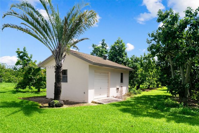 26145 SW 194th Ave, Homestead, FL 33031