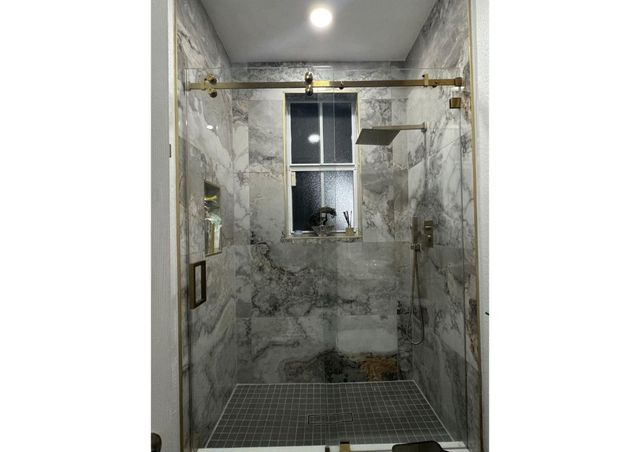 1041 NE 208th Street 1041, Miami, FL 33179