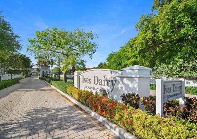 1041 NE 208th Street 1041, Miami, FL 33179