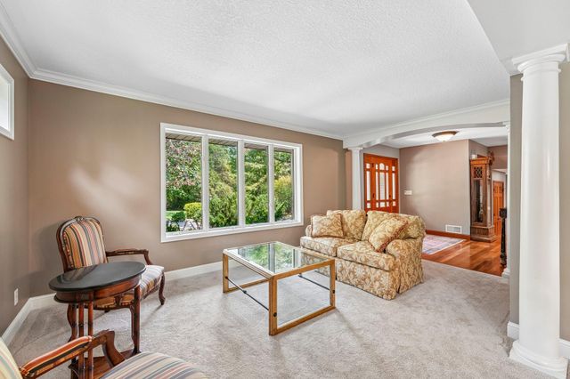 1206 102nd Street W, Inver Grove Heights, MN 55077