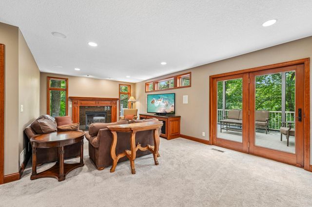 1206 102nd Street W, Inver Grove Heights, MN 55077