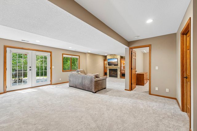 1206 102nd Street W, Inver Grove Heights, MN 55077