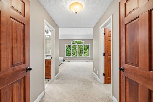 1206 102nd Street W, Inver Grove Heights, MN 55077