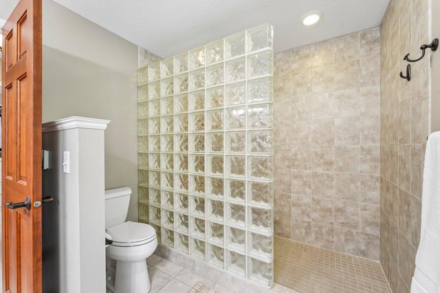 1206 102nd Street W, Inver Grove Heights, MN 55077