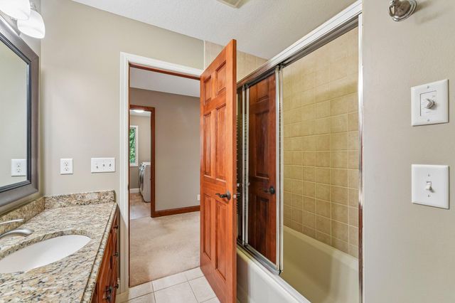 1206 102nd Street W, Inver Grove Heights, MN 55077