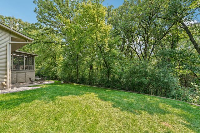 1206 102nd Street W, Inver Grove Heights, MN 55077