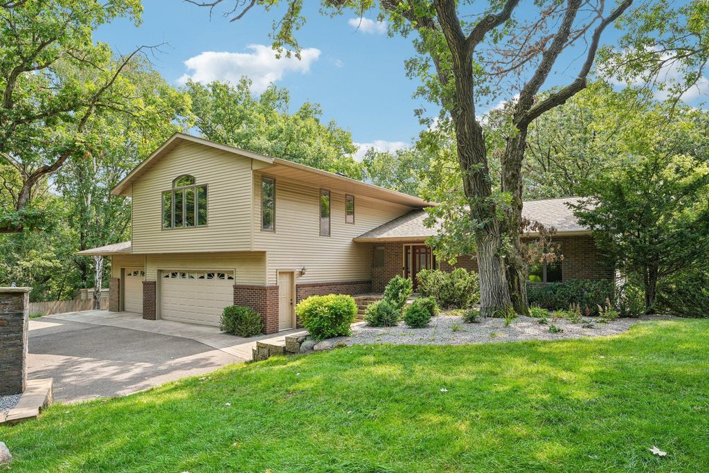1206 102nd Street W, Inver Grove Heights, MN 55077 — photo 2