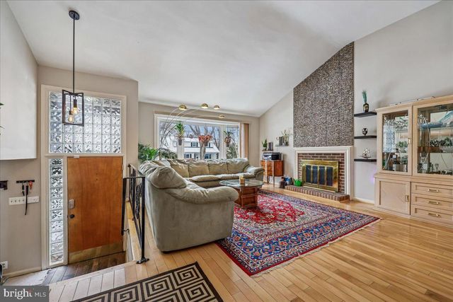 6308 ROCKHURST RD, Bethesda, MD 20817