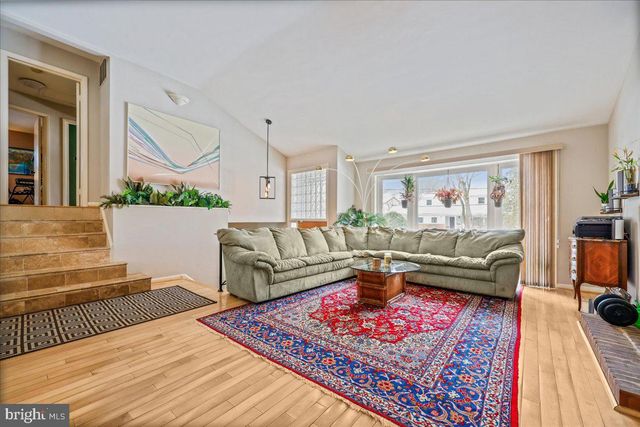 6308 ROCKHURST RD, Bethesda, MD 20817