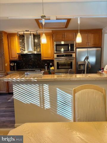 6308 ROCKHURST RD, Bethesda, MD 20817