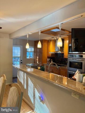 6308 ROCKHURST RD, Bethesda, MD 20817