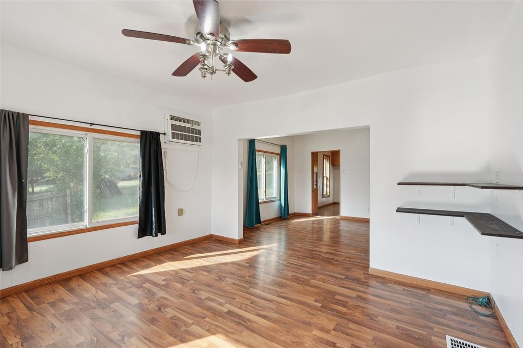 6839 Center Street, Ira, IA 50127