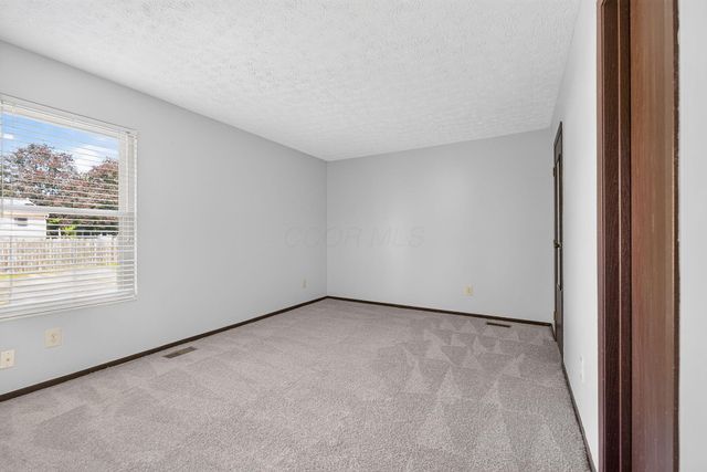 6349 Emberwood Road, Dublin, OH 43017