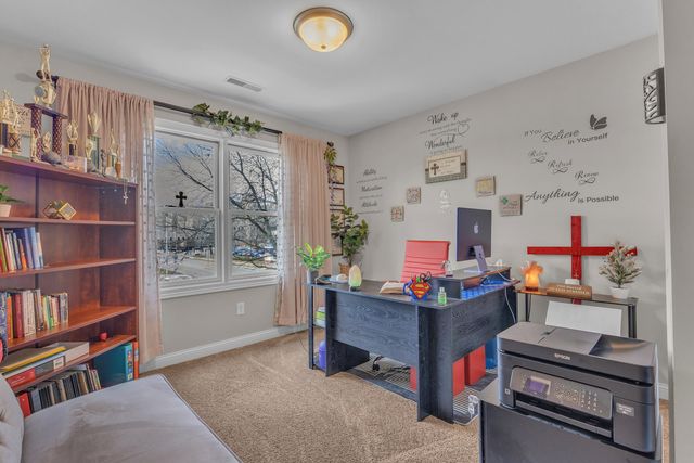 9031 Columbia Avenue, Munster, IN 46321