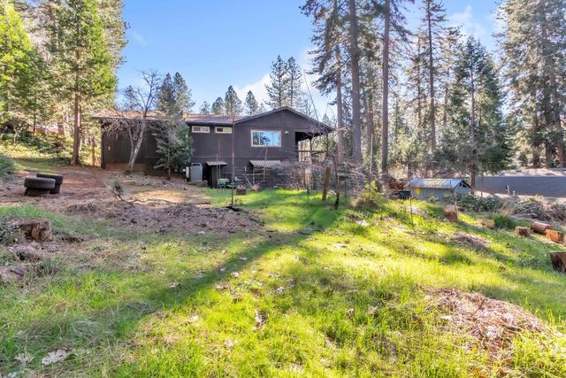11551 Tree Top Cir, Nevada City, CA 95959