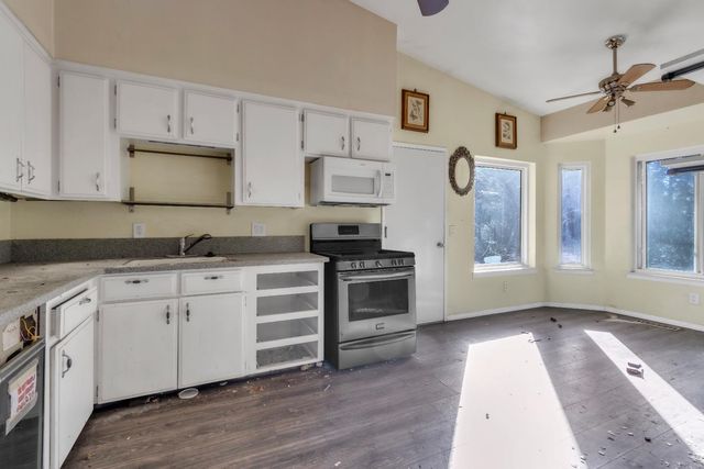11551 Tree Top Cir, Nevada City, CA 95959