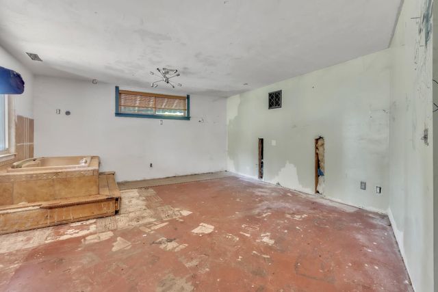 11551 Tree Top Cir, Nevada City, CA 95959