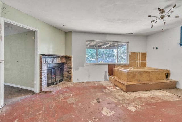 11551 Tree Top Cir, Nevada City, CA 95959