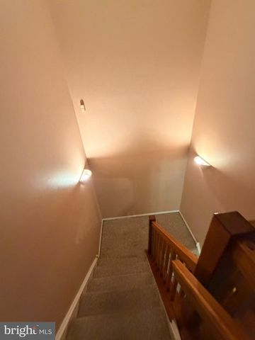 73 FOX MEADOW DR, Sicklerville, NJ 08081