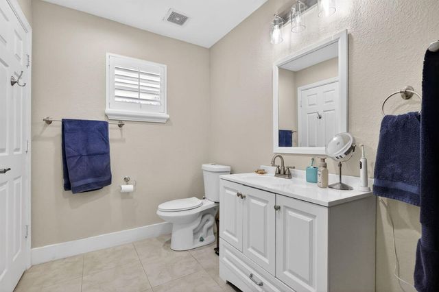 2843 Worcester Road, Lake Worth, FL 33462