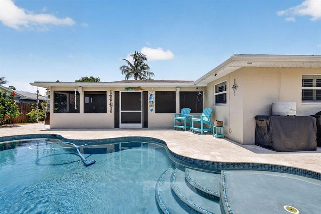 2843 Worcester Road, Lake Worth, FL 33462