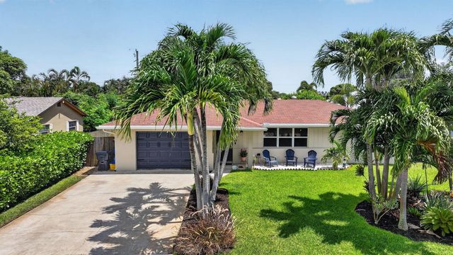 2843 Worcester Road, Lake Worth, FL 33462