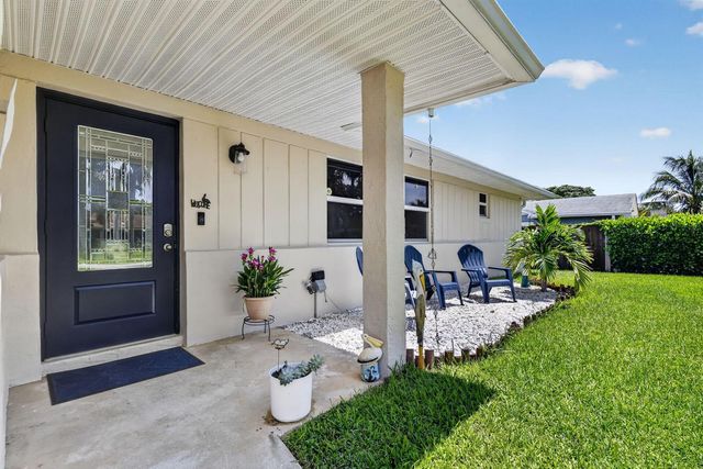 2843 Worcester Road, Lake Worth, FL 33462