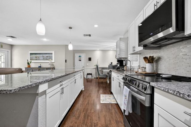 2843 Worcester Road, Lake Worth, FL 33462