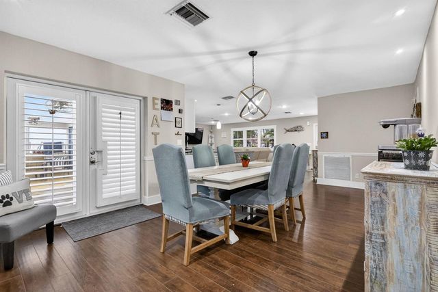 2843 Worcester Road, Lake Worth, FL 33462