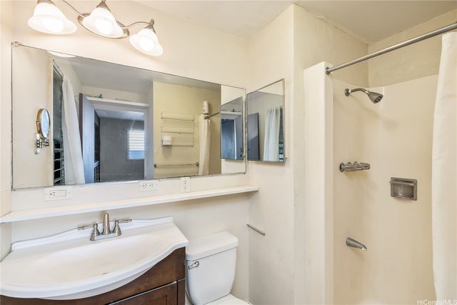 92-640 Aahualii Street, Kapolei, HI 96707