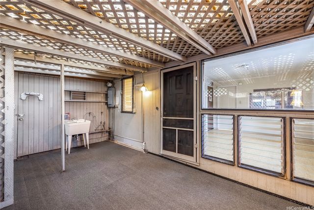 92-640 Aahualii Street, Kapolei, HI 96707