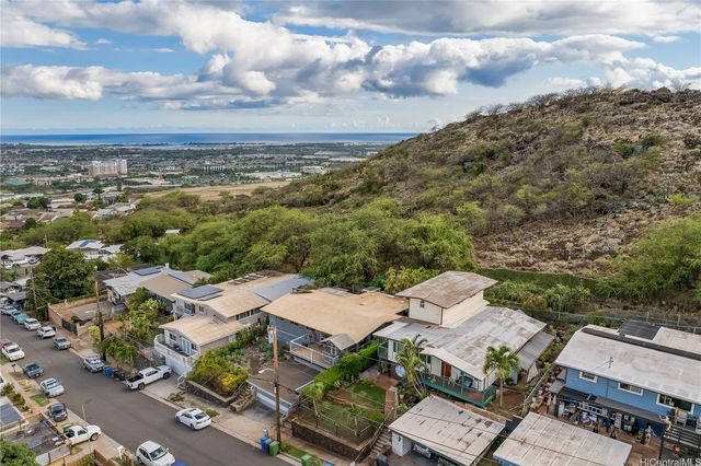 92-640 Aahualii Street, Kapolei, HI 96707